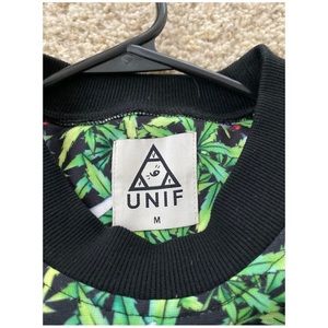 NWOT Unif blunt crewneck
